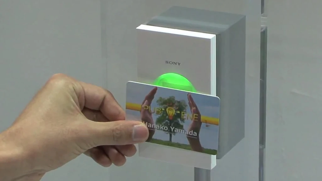 Sony's Authenticated Power Outlet can identify users via a smartcard (Photo: DigInfo.TV)