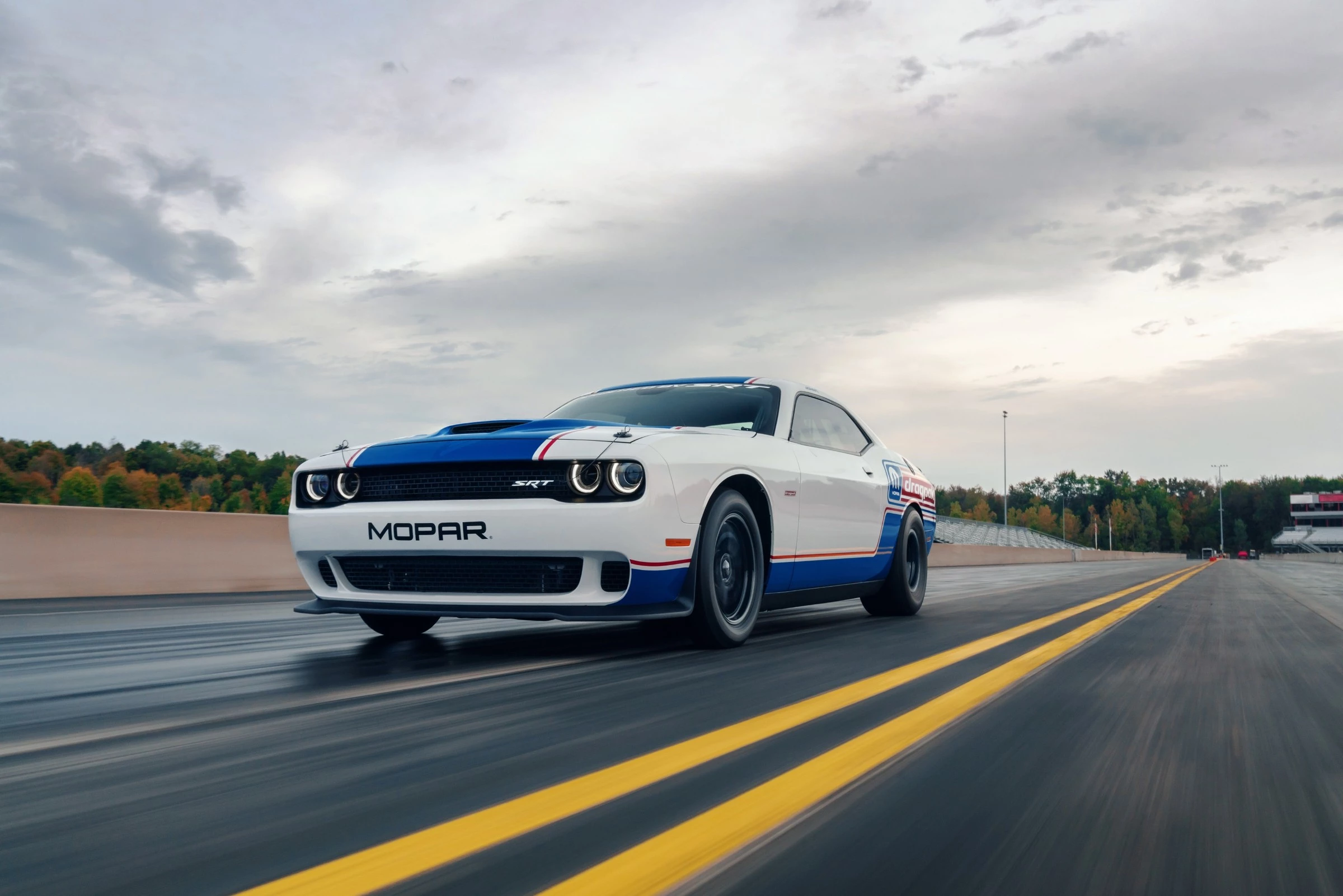 “We want this to look so cool that when the customer buys a Challenger Drag Pak he or she wants to run these graphics because they are so iconic and stand out,” says Mark Trostle, Head of Performance, Passenger Car and Utility Vehicle Design for FCA – North America