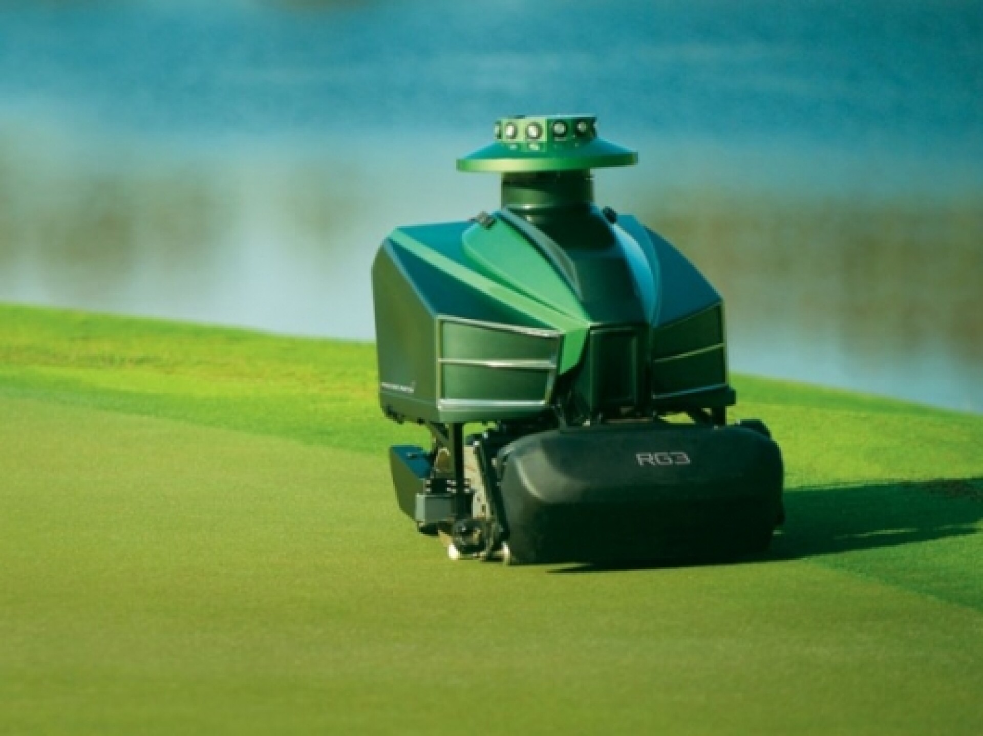 Fully automated robotic mower for golf greens