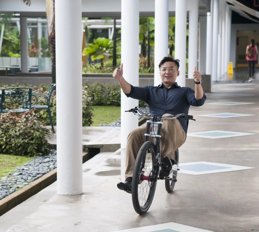 The MC2 Chopper is sprung at both ends