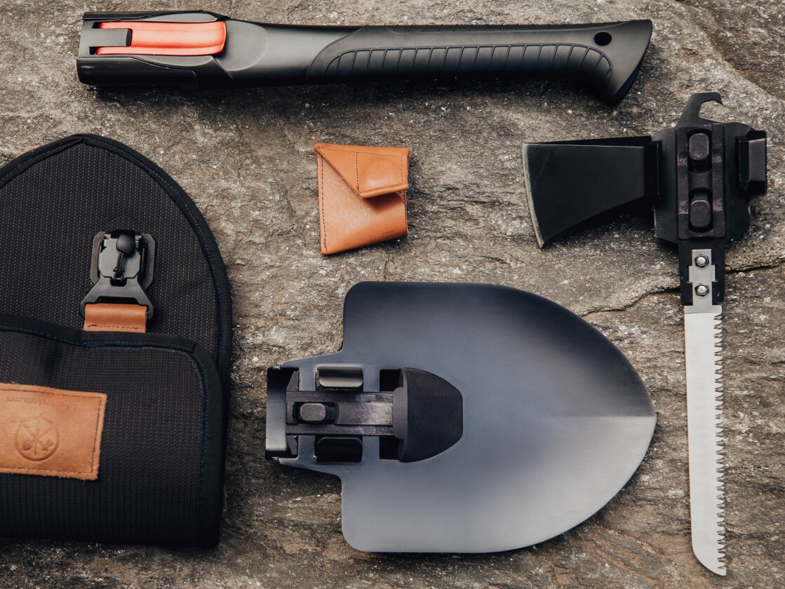 The AM-V2's various components