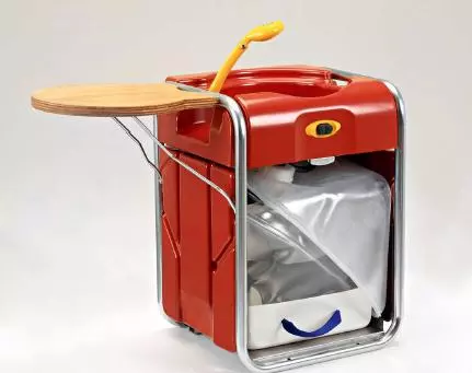 The washing module includes both clean and waste water tanks