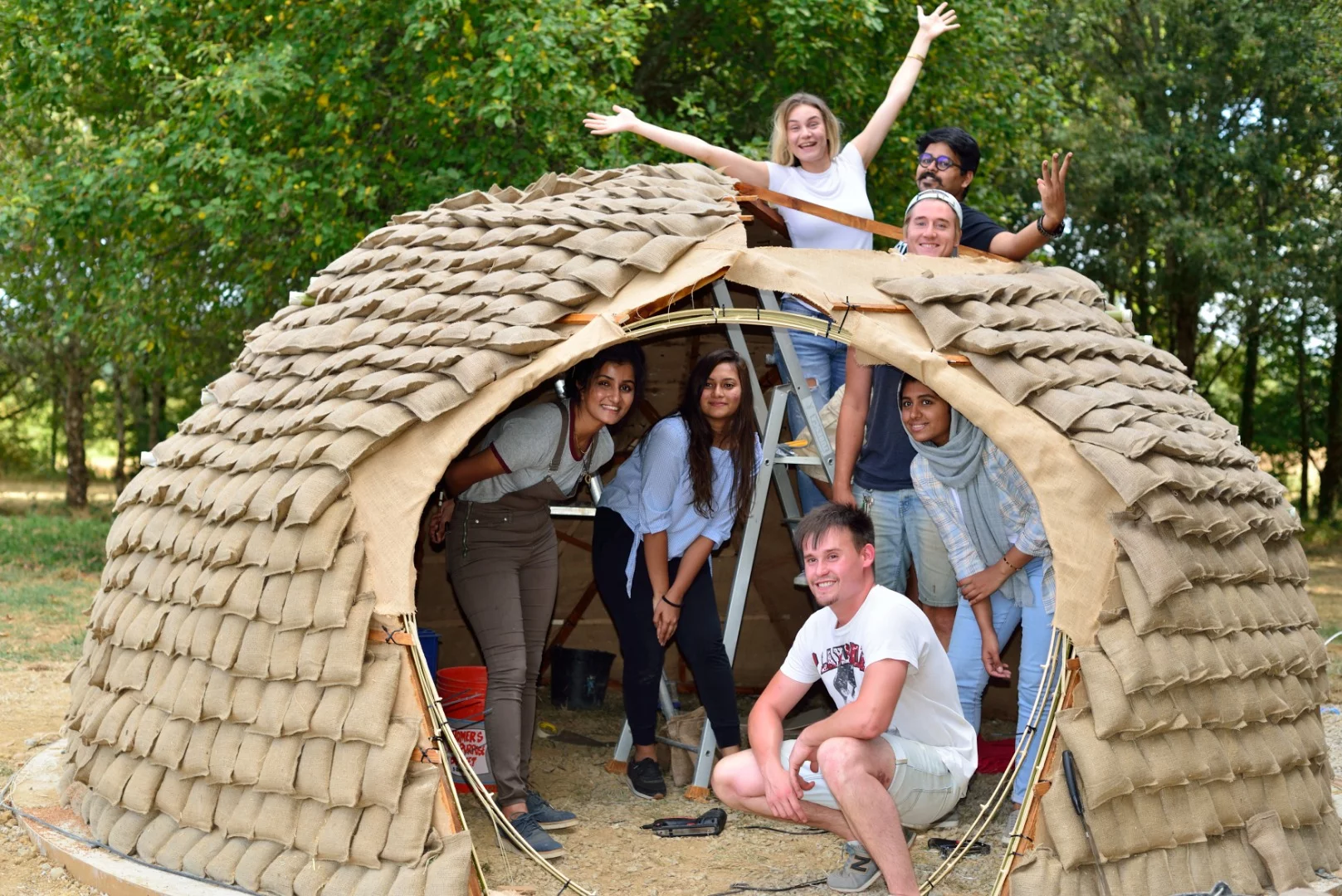 Researchers hope to fit drones with spraying hoses to apply layers of biomaterials onto light structures, such as geodesic dome frames or grid shells covered in tensile fabrics