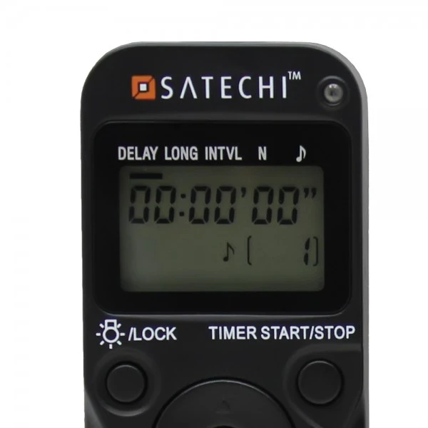 An LCD display with backlight on the Satechi WTR-A remote makes setting interval and long-exposure timers easy, even in the dark