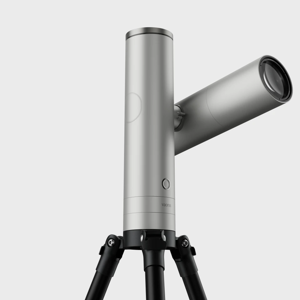 A single Atlas 80 module tilts toward the sky on its tripod