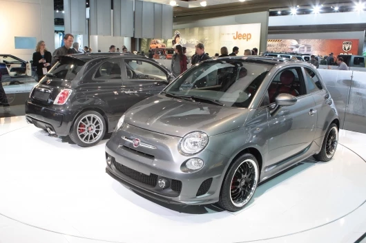The Fiat 500EV, at the 2010 Detroit International Motor Show