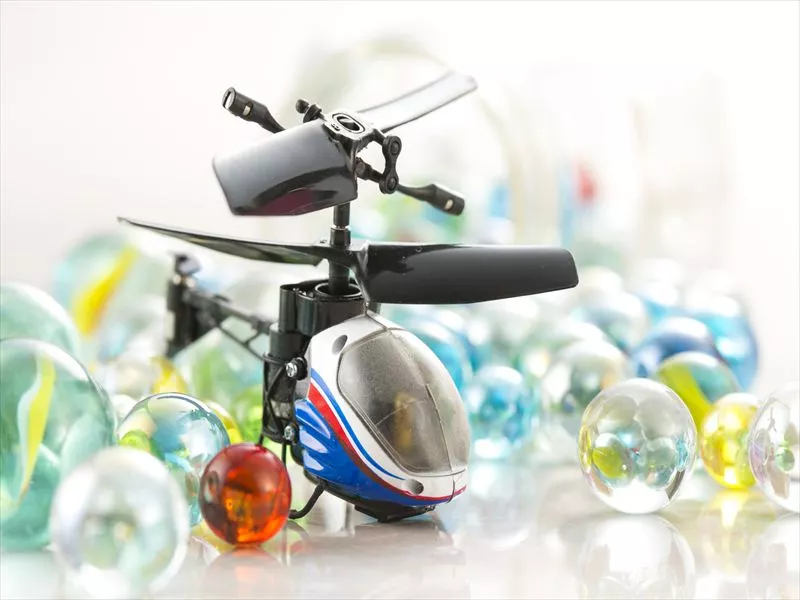 Even marbles present a serious threat to the Nano-Falcon landing safely