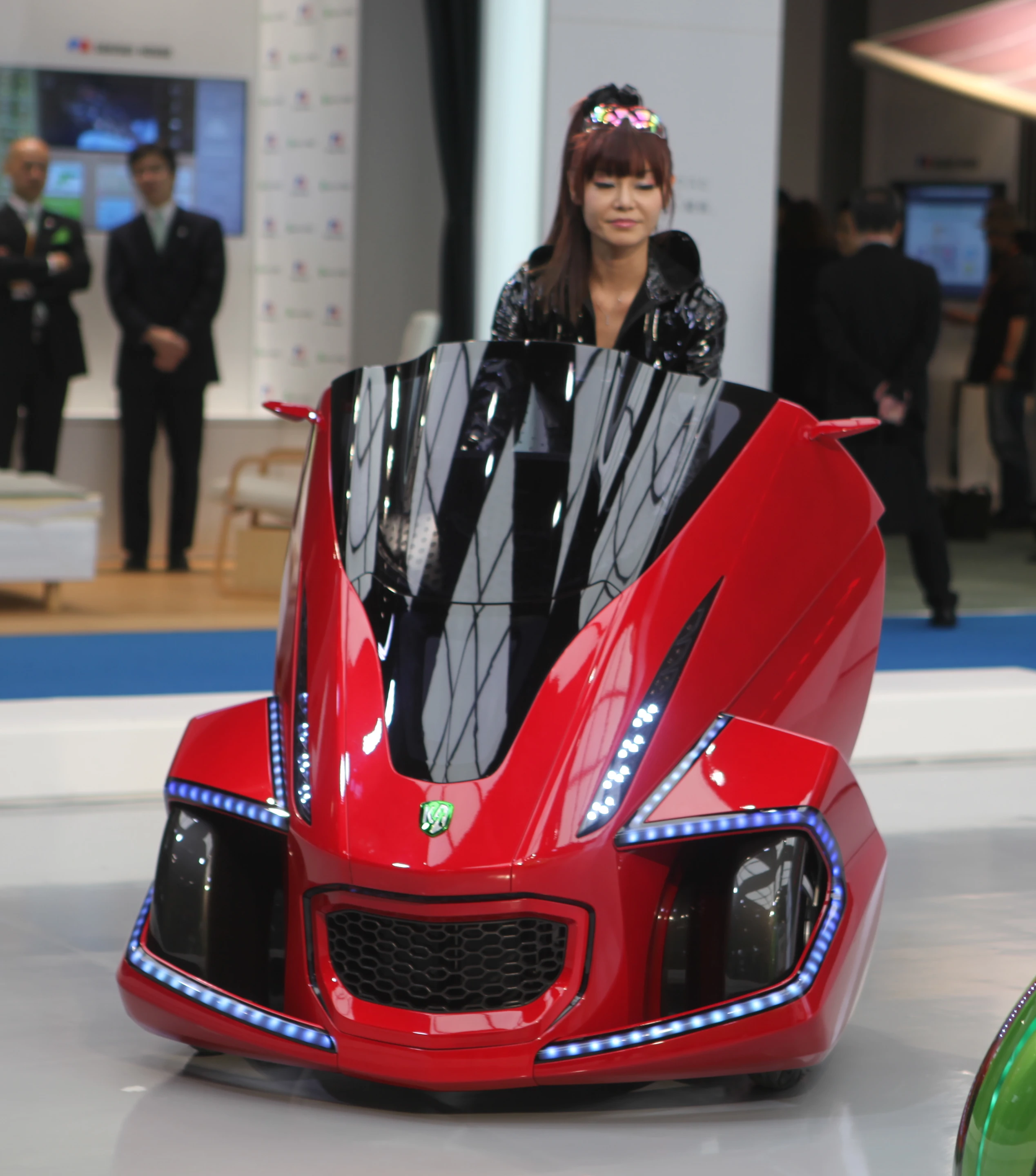 The Kobot Nu concept vehicle at the 2011 Tokyo Motor Show