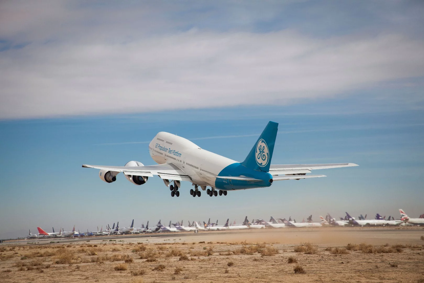 The GE9X on the wing of the 747 test bed