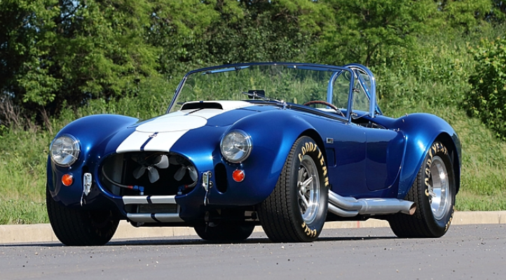 This 1967 Shelby 427 Cobra Roadster sold for $1,045,000