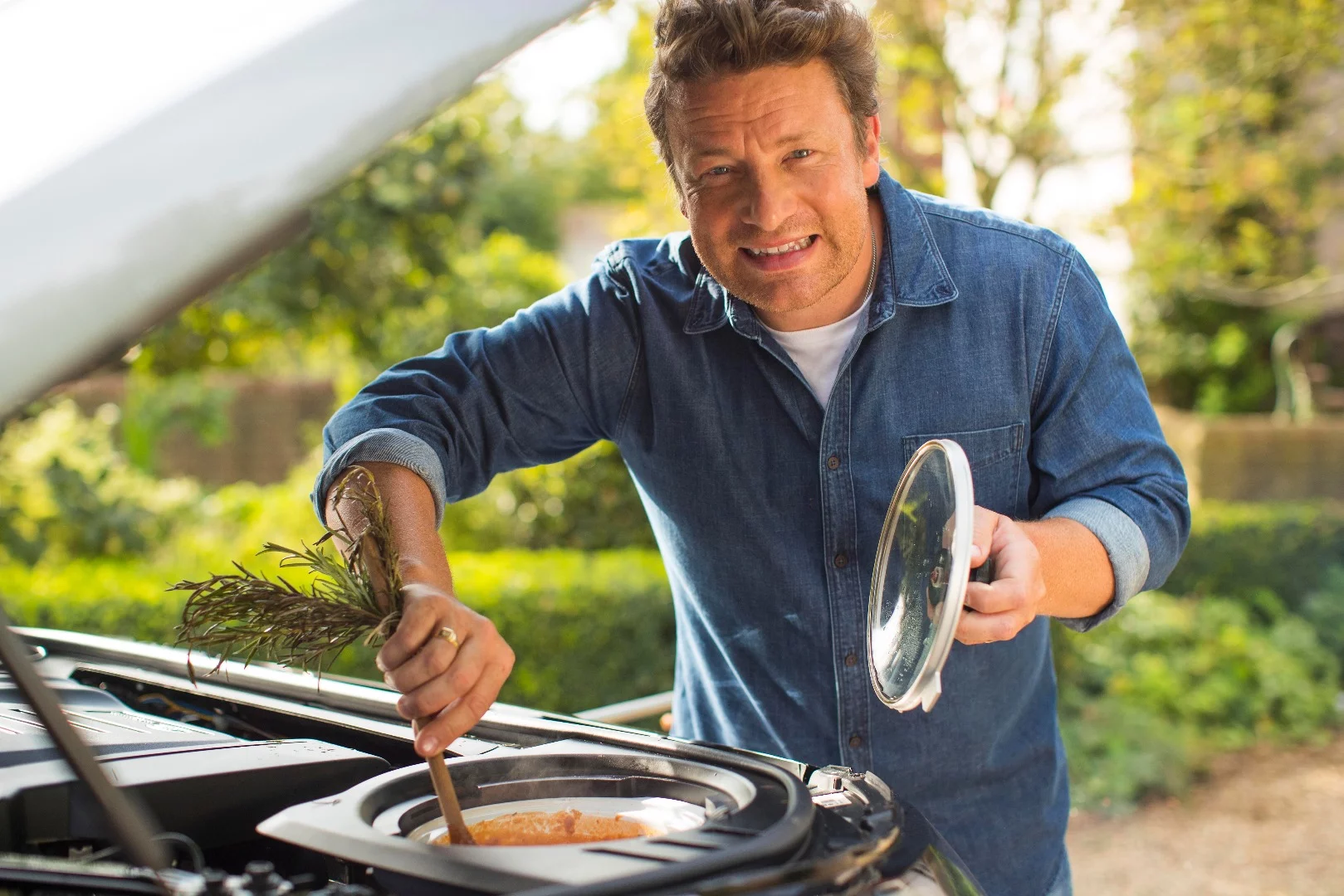 The under-hood slow cooker in action
