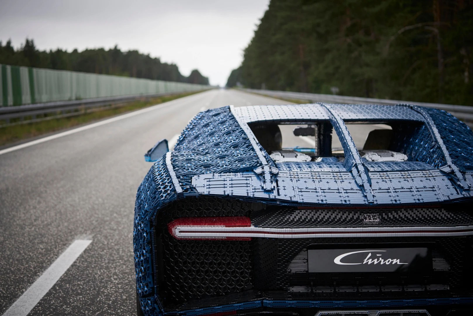 Bugatti also supplied the "Chiron" badge that appears on the rear of the Lego Technic recreation
