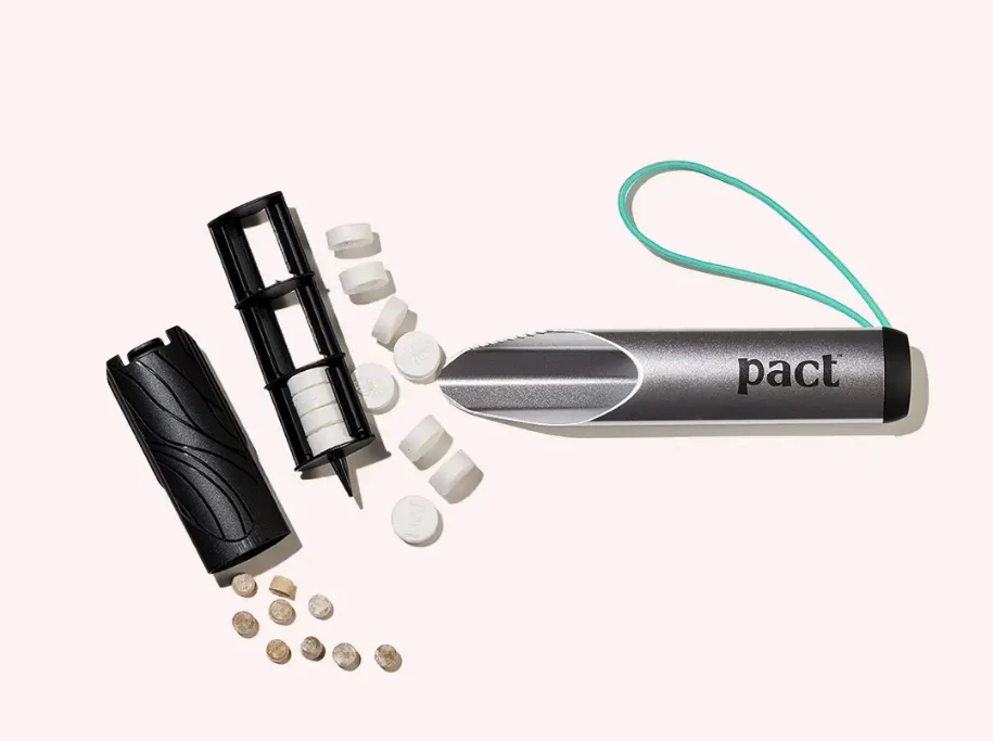 The Pact Lite kit keeps enough supplies for ~1 week's worth of #2 trips neatly stored and ready to go