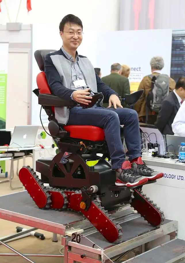The B-Free Chair