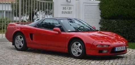 This car was used by Ayrton Senna when he was the reigning World champion in 1991 and 1992