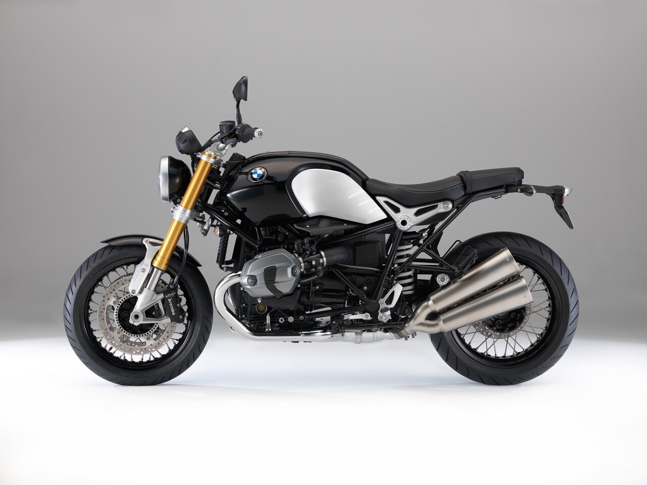 The stock BMW R nineT
