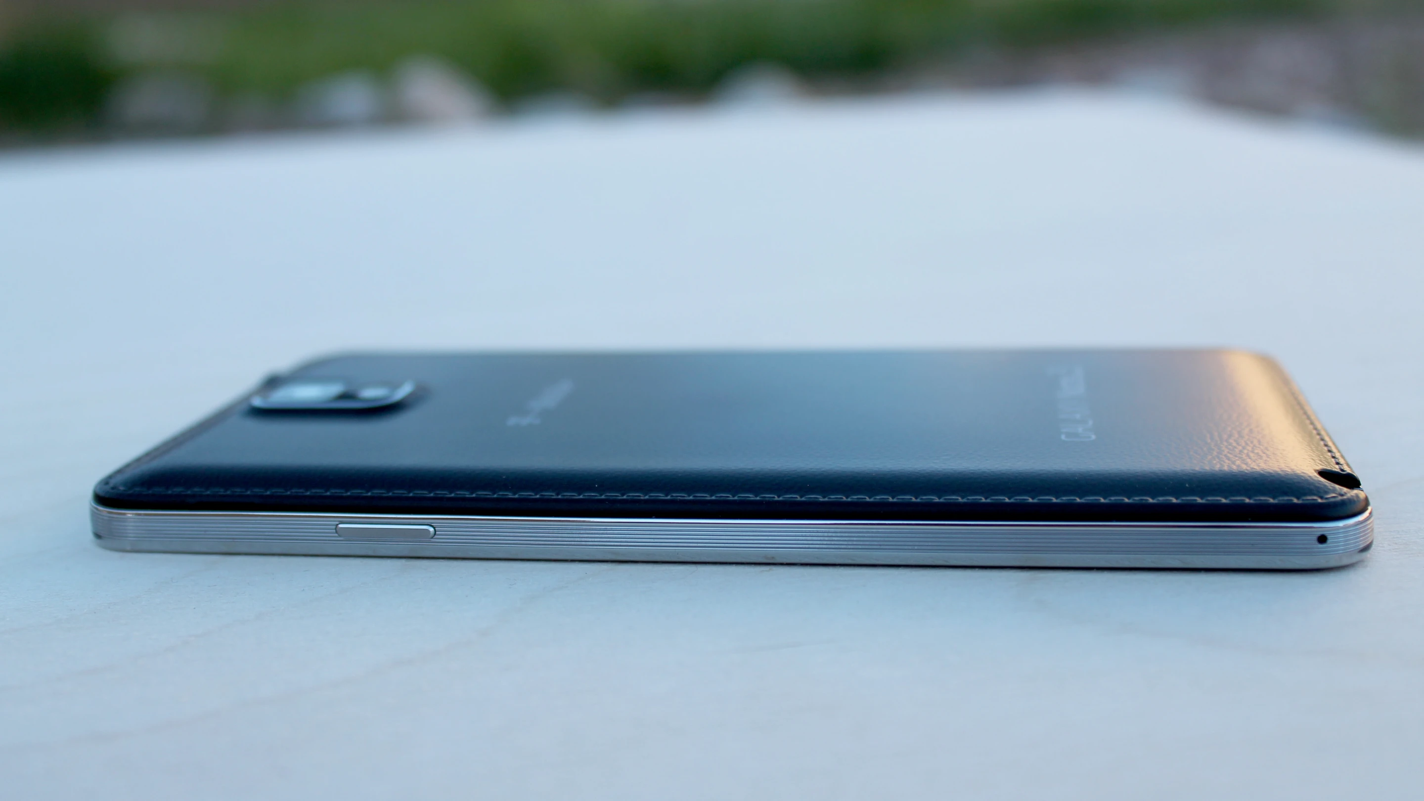 The Note 3 is 151 mm long