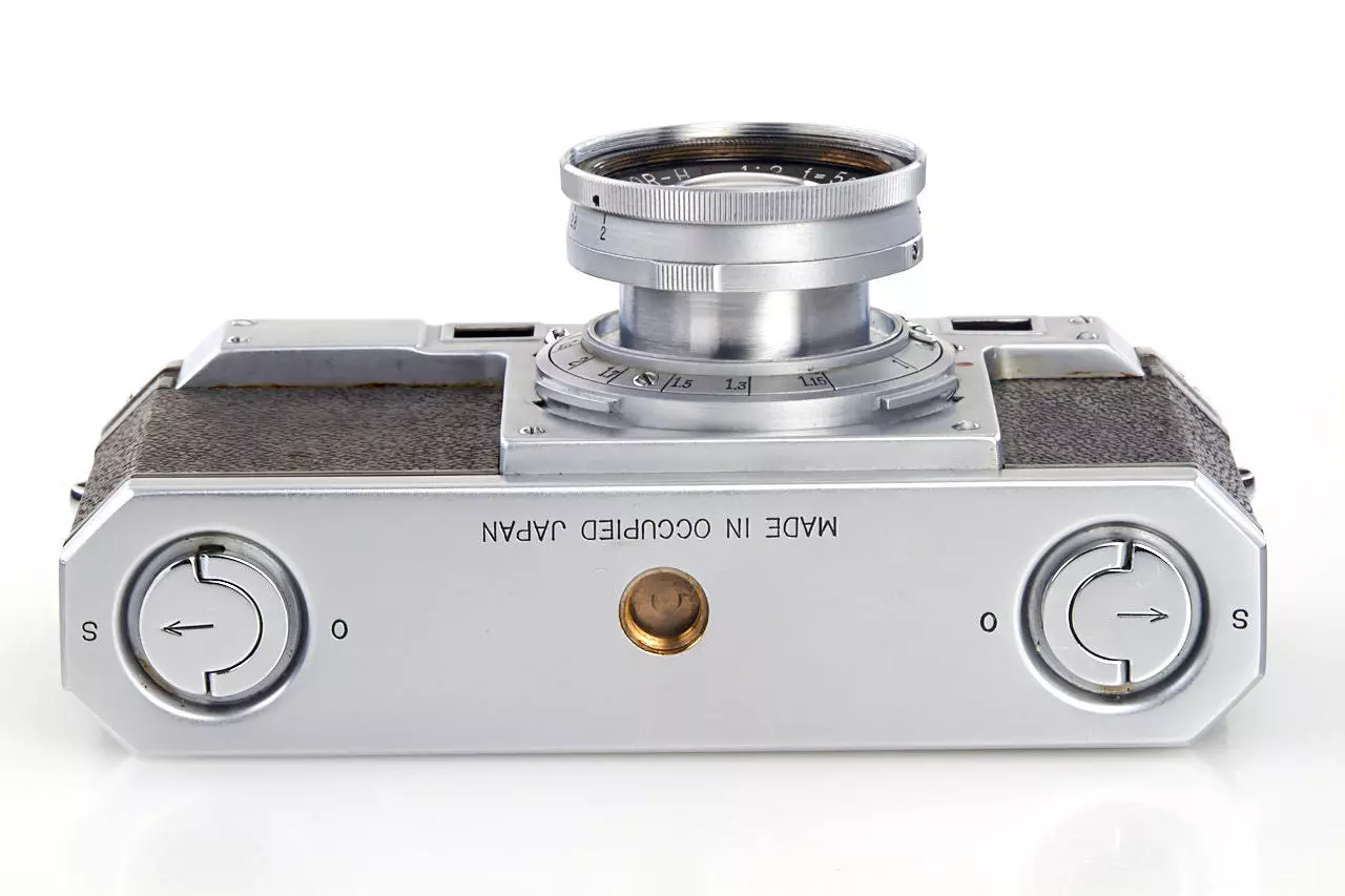"Made In Occupied Japan" is engraved in large capital letters on the baseplate