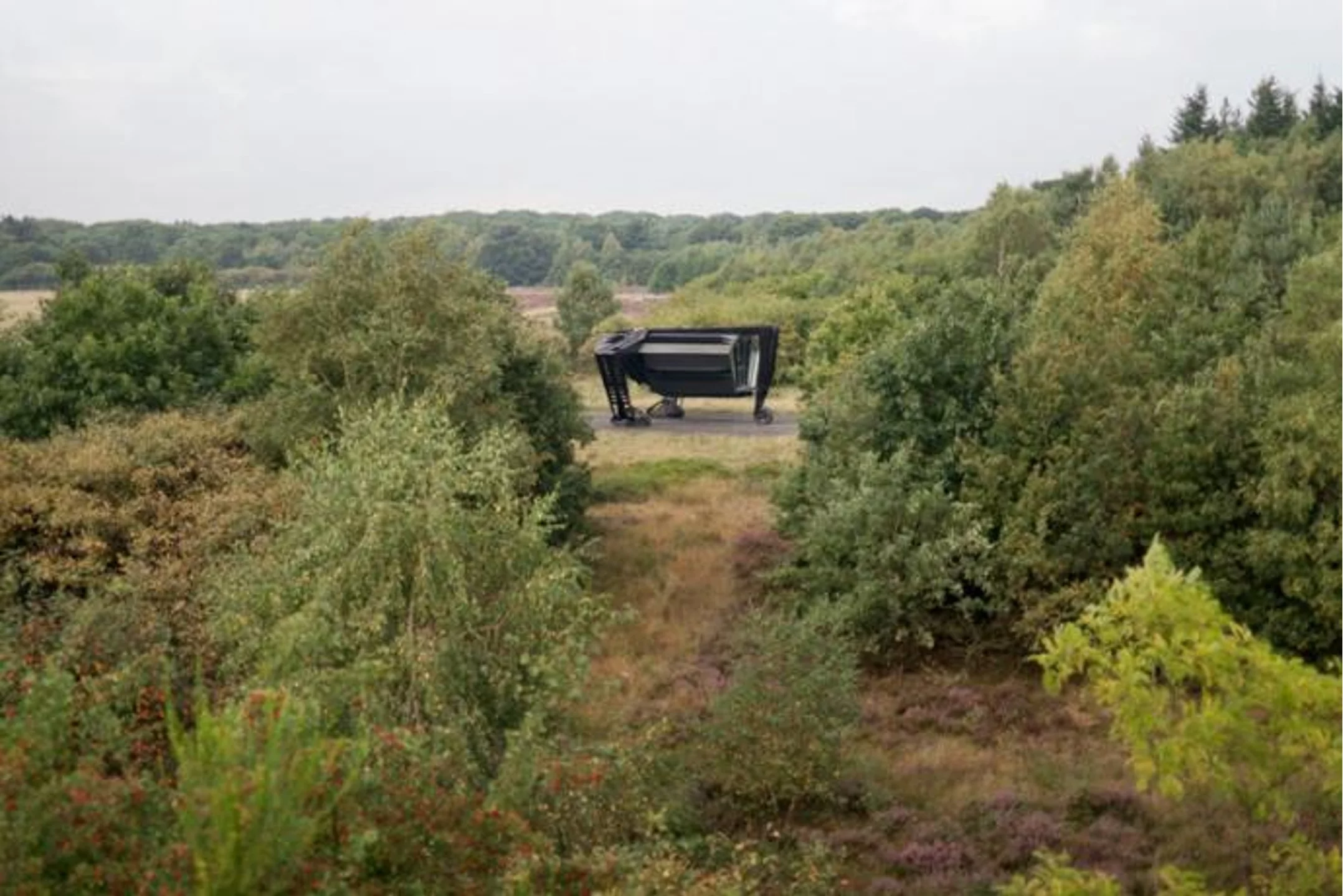 Secret Operation 610 changes its position in the landscape (Image: Rietveld Landscape, Studio Frank Havermans, Michiel de Cleene)