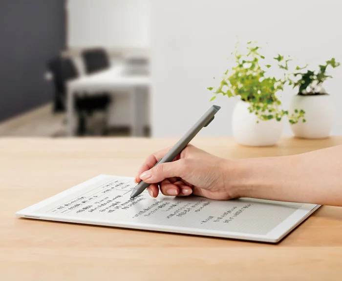 Sony has unveiled an upgraded version of its office-focused Digital Paper tablet