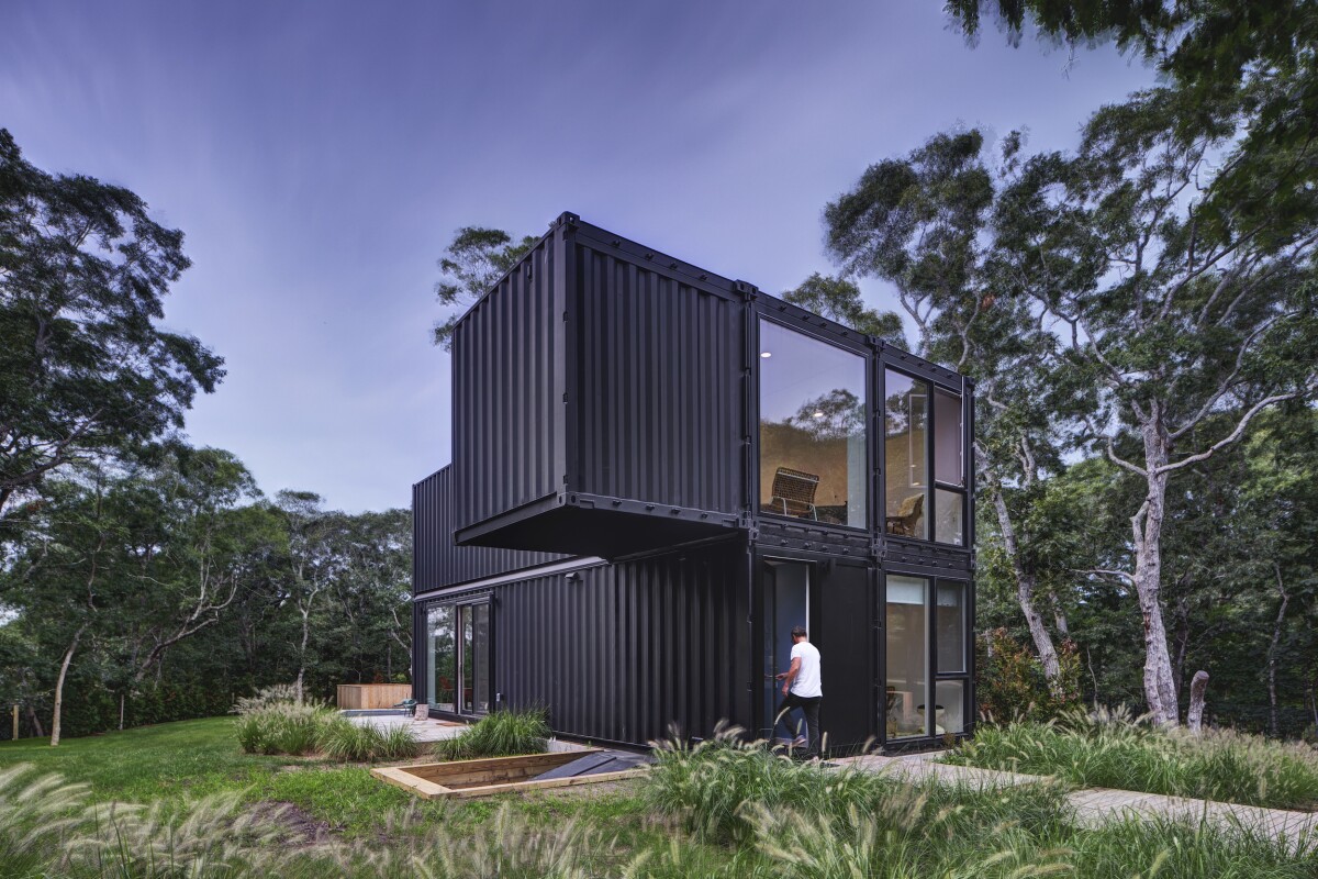 Shipping Containers Turned Into Vacation Home For Family Of Five