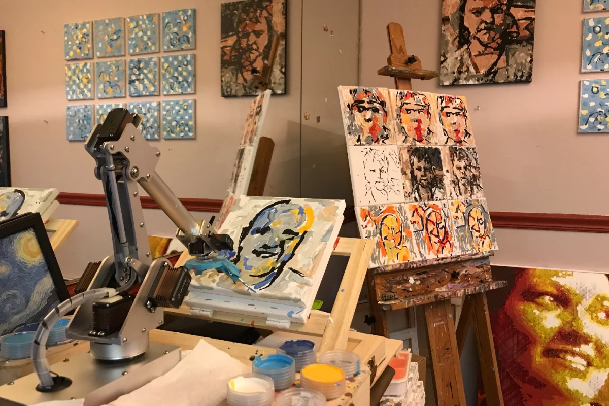 CloudPainter creating the work Hunter 2017