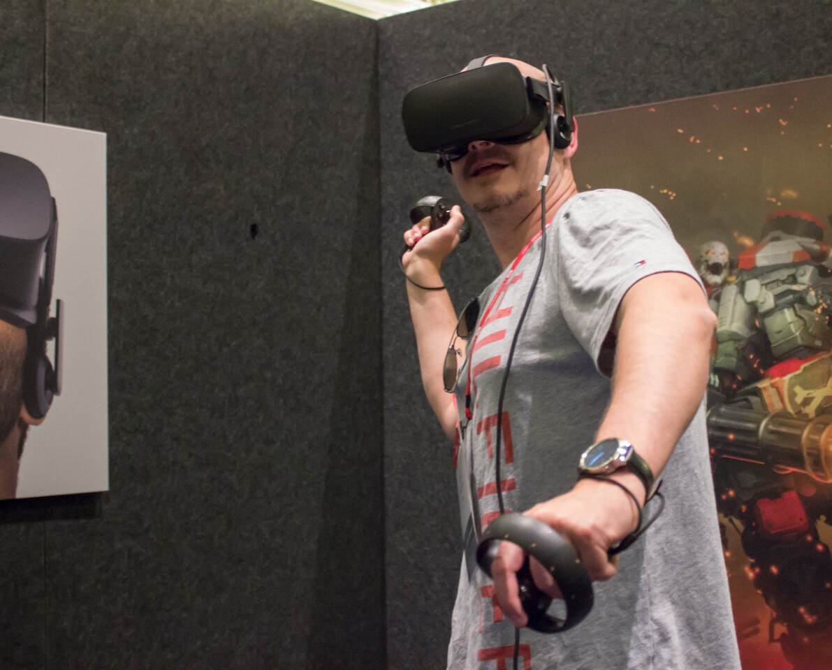 "Throwing a grenade" in the Bullet Train demo for Oculus Rift with Touch controllers