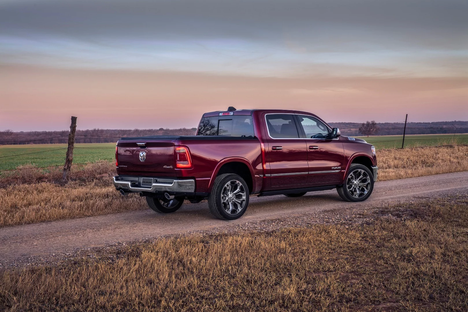 The new roofline and higher bed rails aid the 2019 Ram 1500's improved aerodynamics while the changes to the rear bumper make for a multi-step climb for easier access