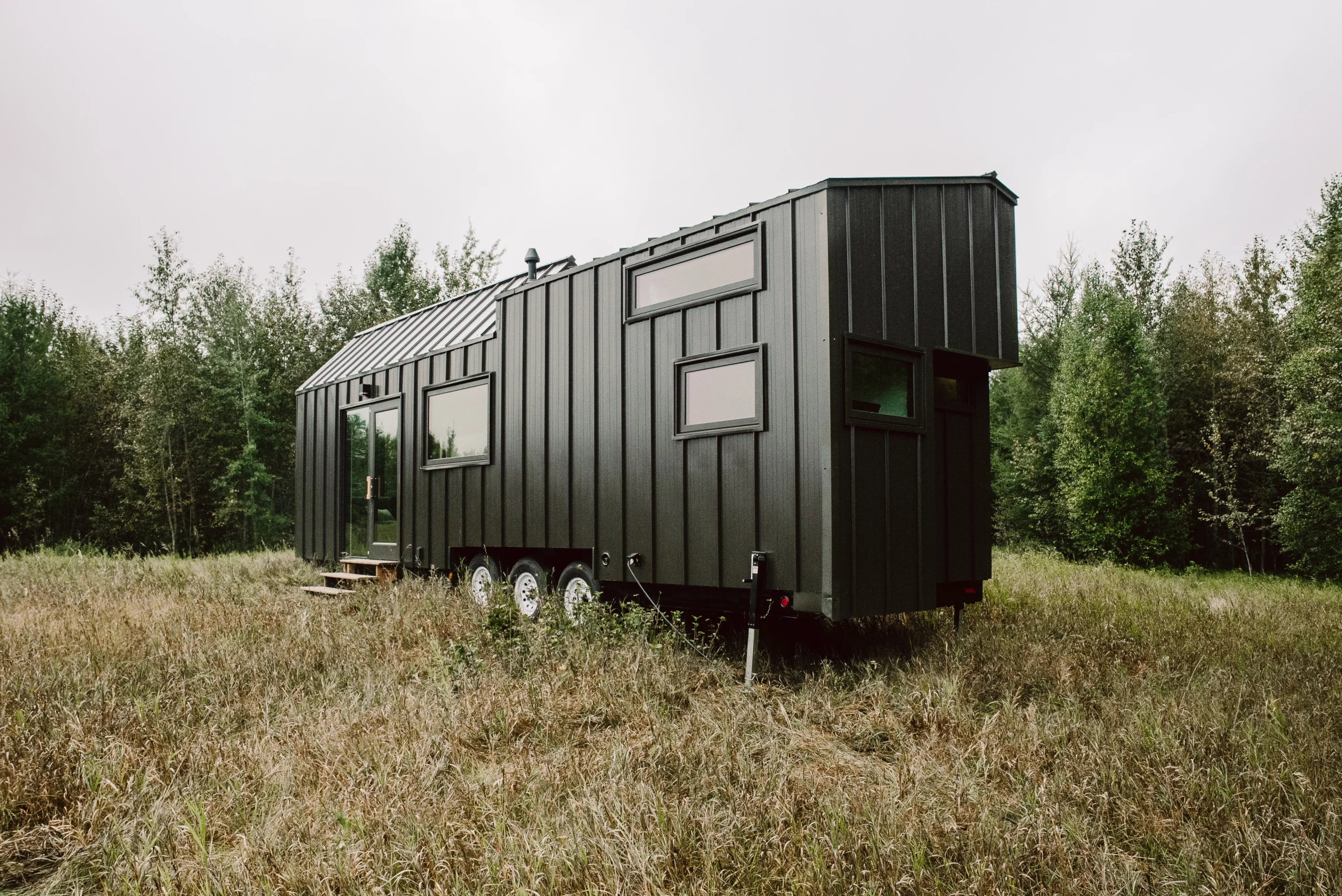 The Trahan Tiny House measures a total length of 32 ft (9.7 m)