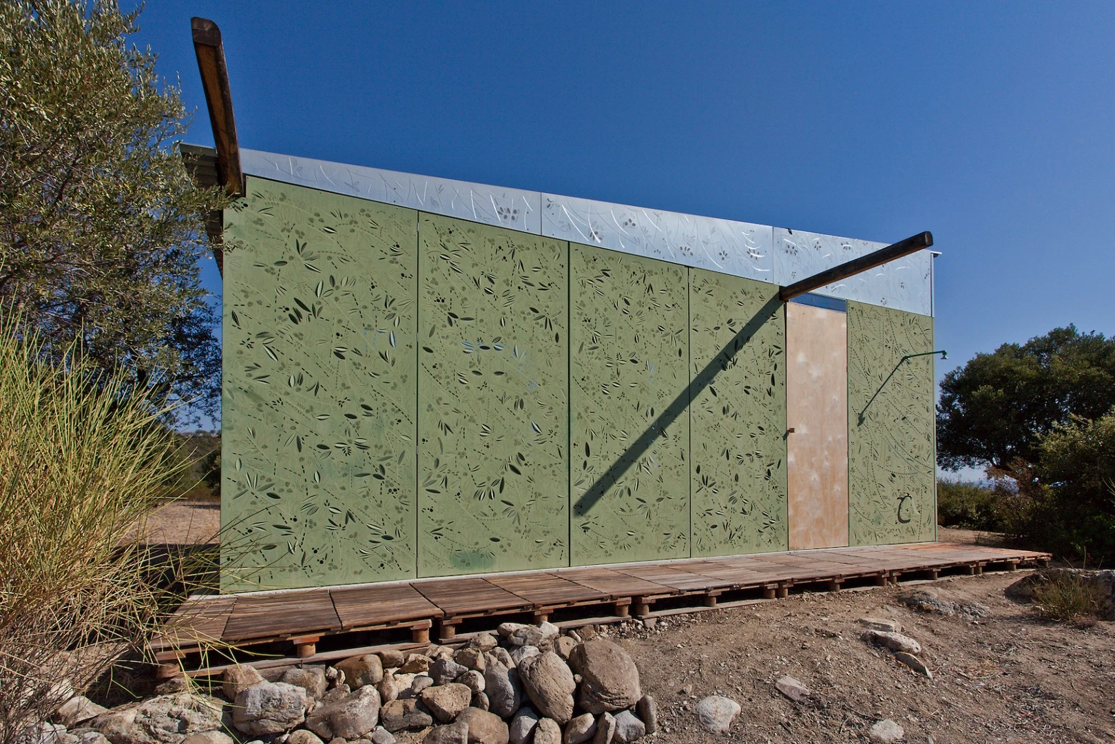 The Olive Tree House measures just 21 sq m (226 sq ft) of floorspace