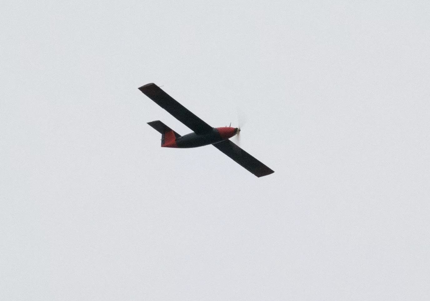 Although the flight only lasted 10 minutes with the drone cruising at an altitude of 80 m (262 ft), the cell reportedly had enough fuel to fly for two hours
