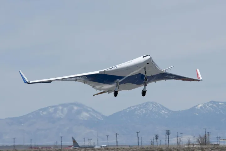 The technology could allow antennas to fit seamlessly into the skins of aircraft and other vehicles