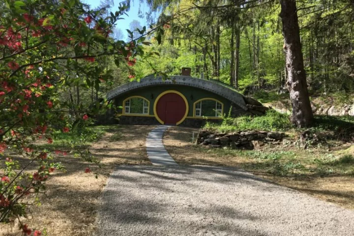 It took building engineer Jim Costigan six years of hard work to get Hobbit Hollow looking like this
