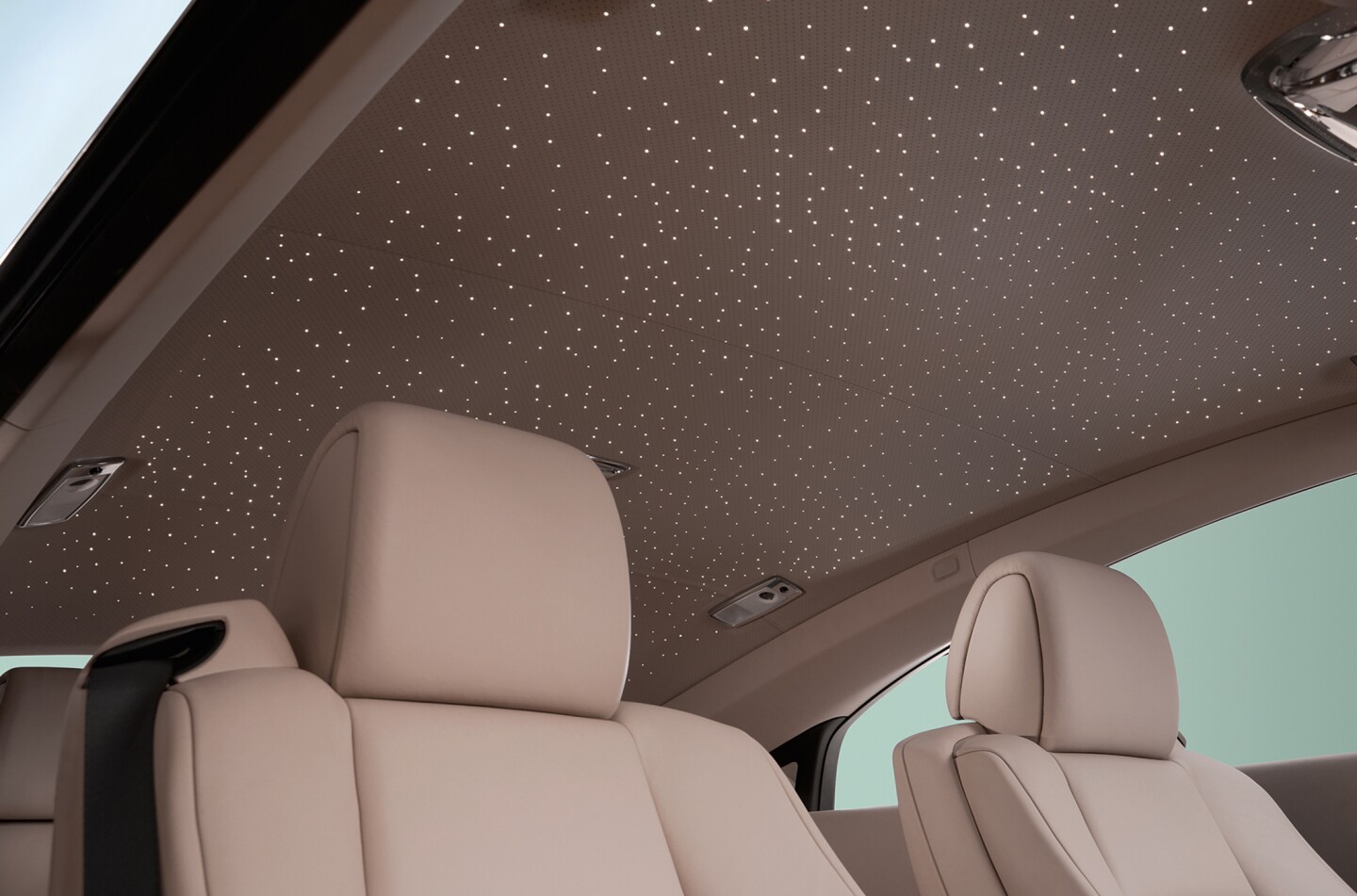 The Rolls Royce Wraith's Startlight Headliner