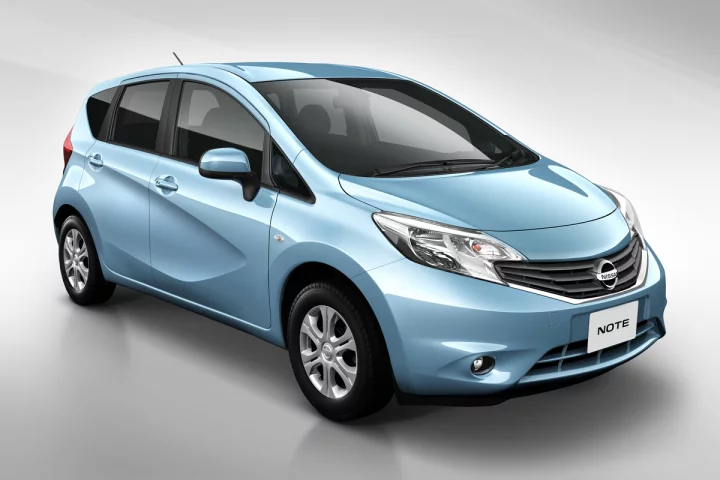 The new Nissan Note sports a new "Squash Line" exterior character line
