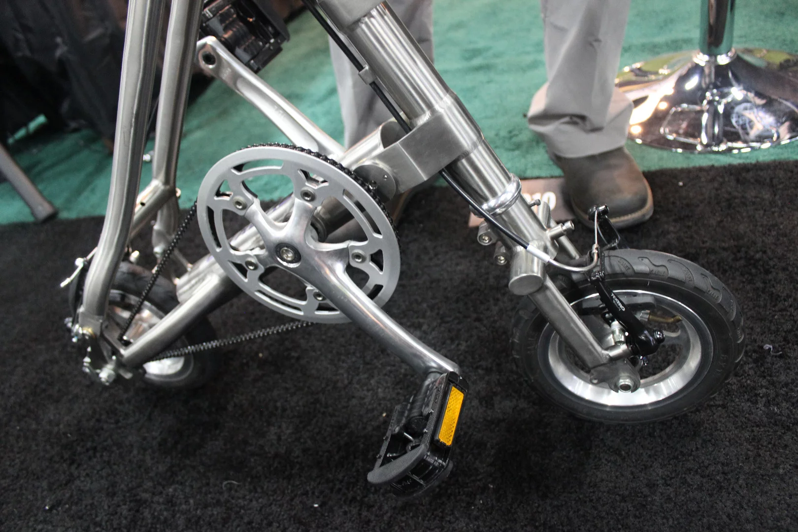 The Burke 8 is limited to one gear