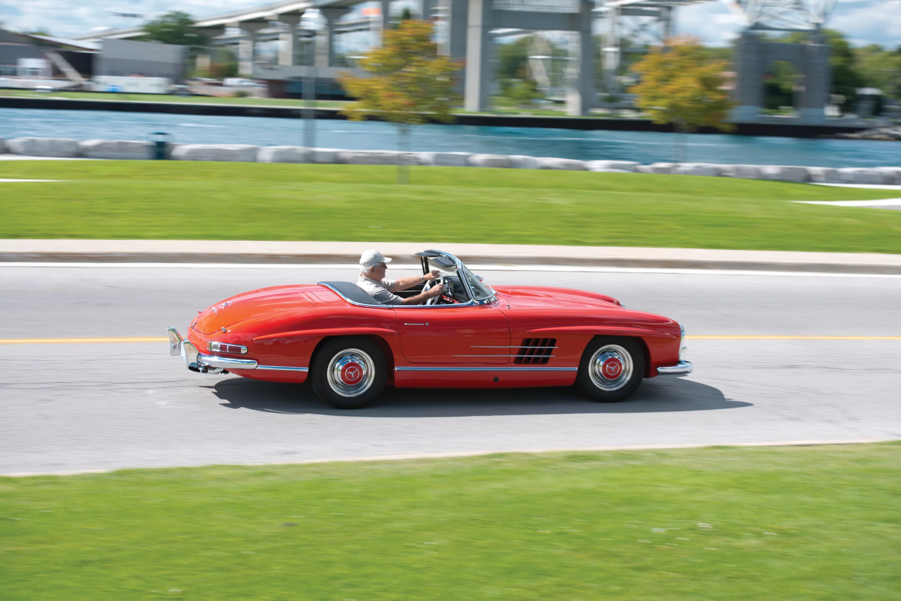 This 1957 Mercedes-Benz 300 SL Roadster was sold by RM Auctions for US$1,210,000. Images: Darin Schnabel ©2014