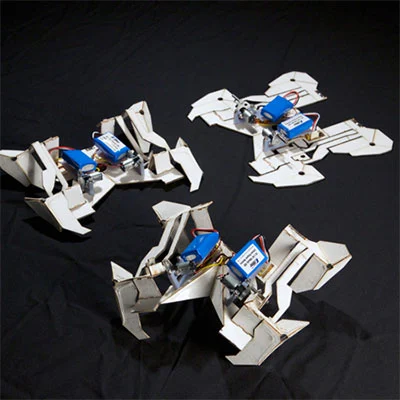 Various stages of the self-folding mobile prototype (Photo: Harvard’s Wyss Institute)
