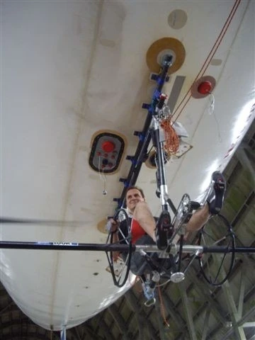 Stephane Rousson's Zeppy - pedal-powered airship.