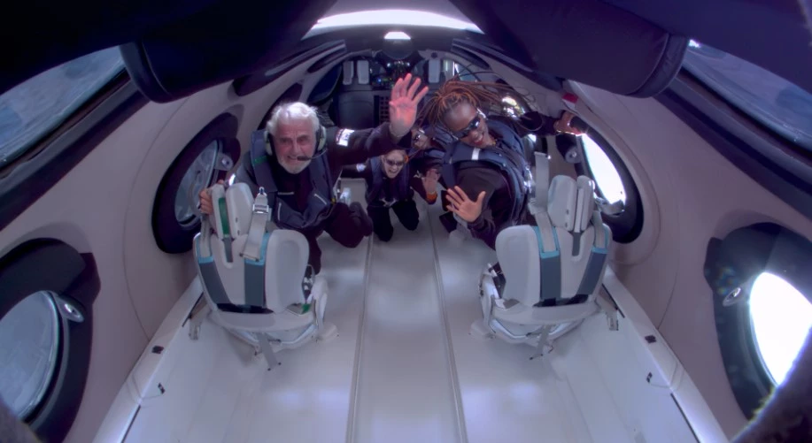 The passengers enjoying freefall