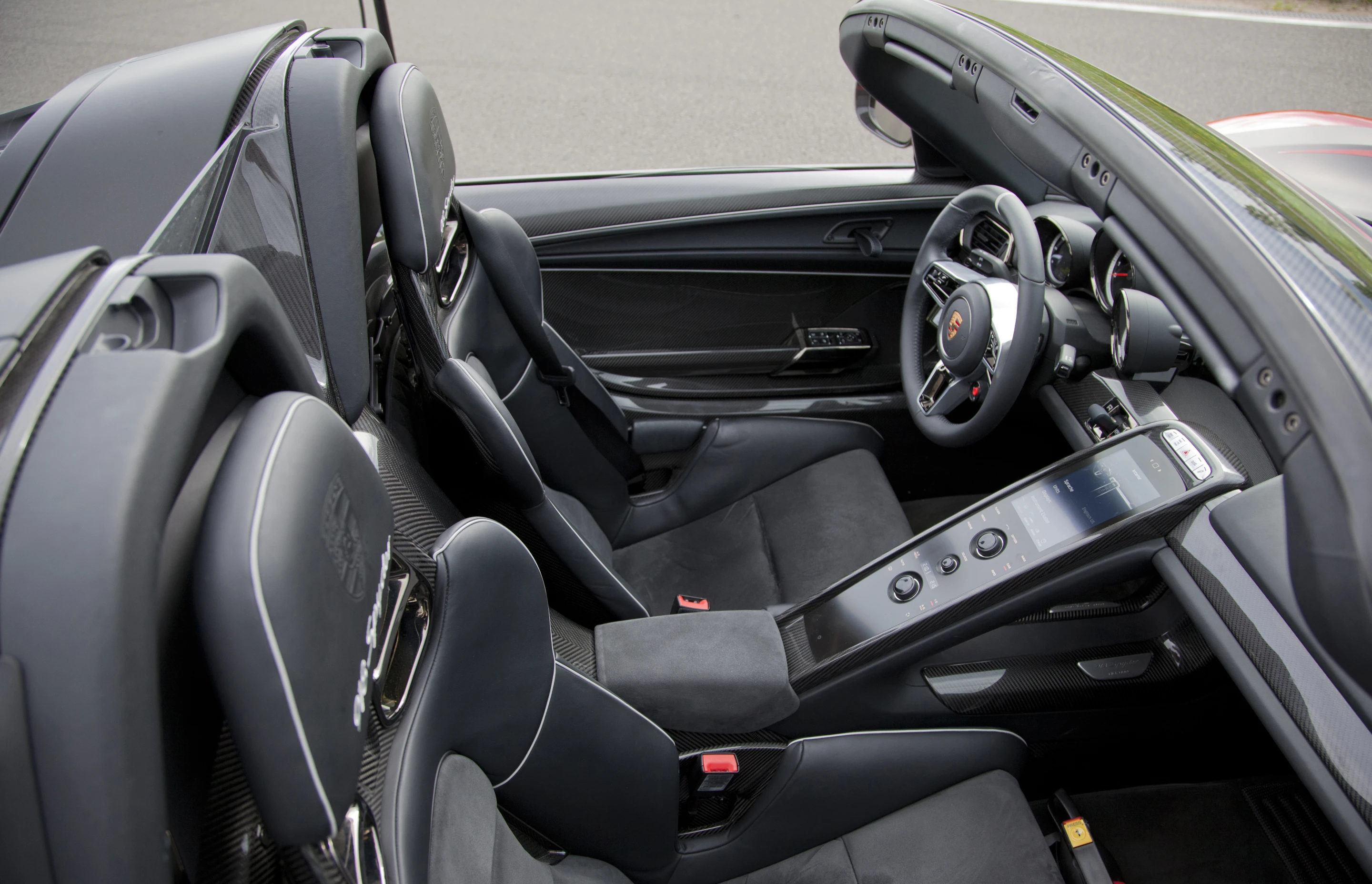 A look inside the 918