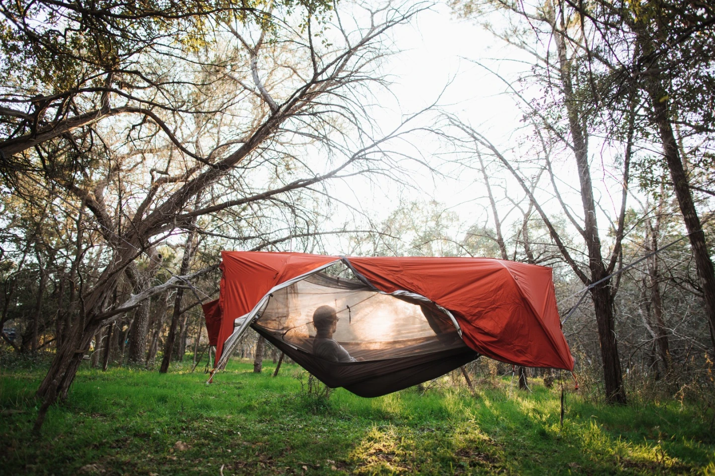 With its rainfly and full mesh body, the Kammok Sunda works as a fully protected hammock shelter