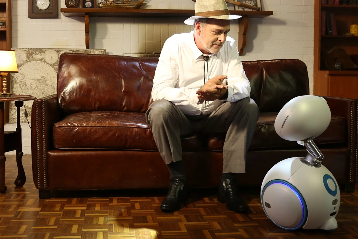 Asus says that the Zenbo has been designed to help senior family members safeguard their health and well-being, and enjoy a connected digital life
