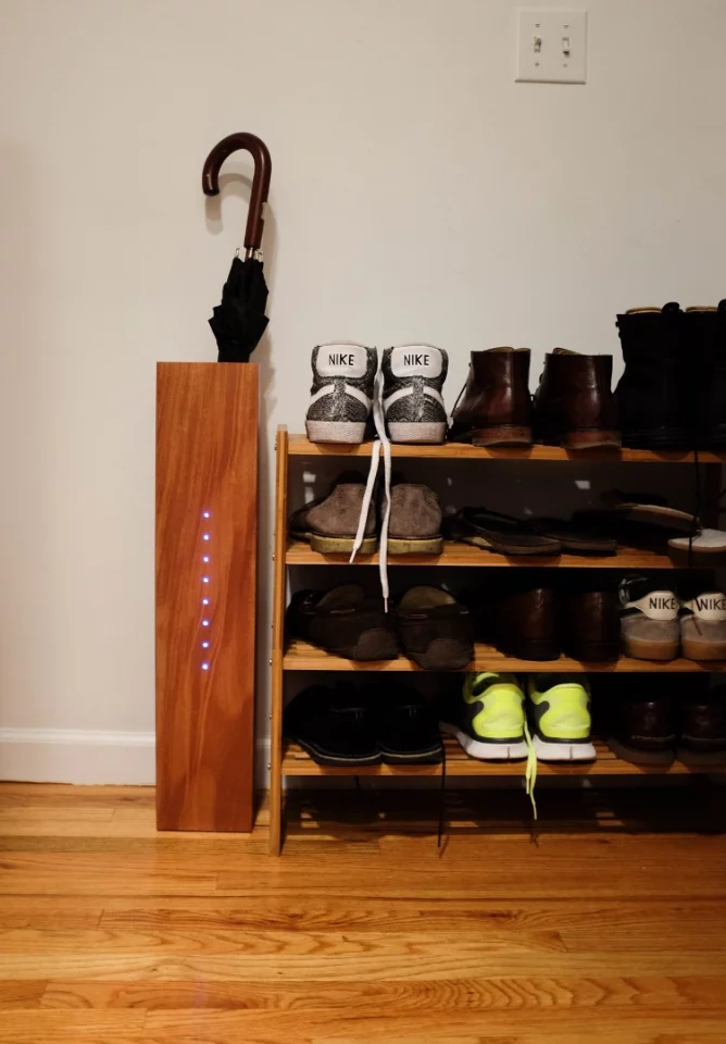 Kept in the right location, the Raincheck can show users whether they need to take a brolly out with them as they leave the house