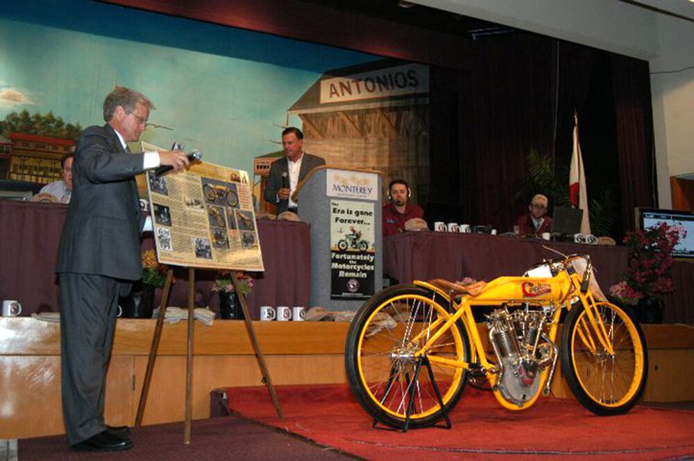 Fittingly, Ron Christenson, the founder and Managing Director of Mid-America, (now the president of Mecum Mid-America Motorcycles, the two companies having amalgamated in 2014), will preside over the sale of the ex-McQueen Cyclone. That's Ron pictured above at the sale of the only Cyclone ever to be previously offered for public sale, on the day it set a world record in 2008.
