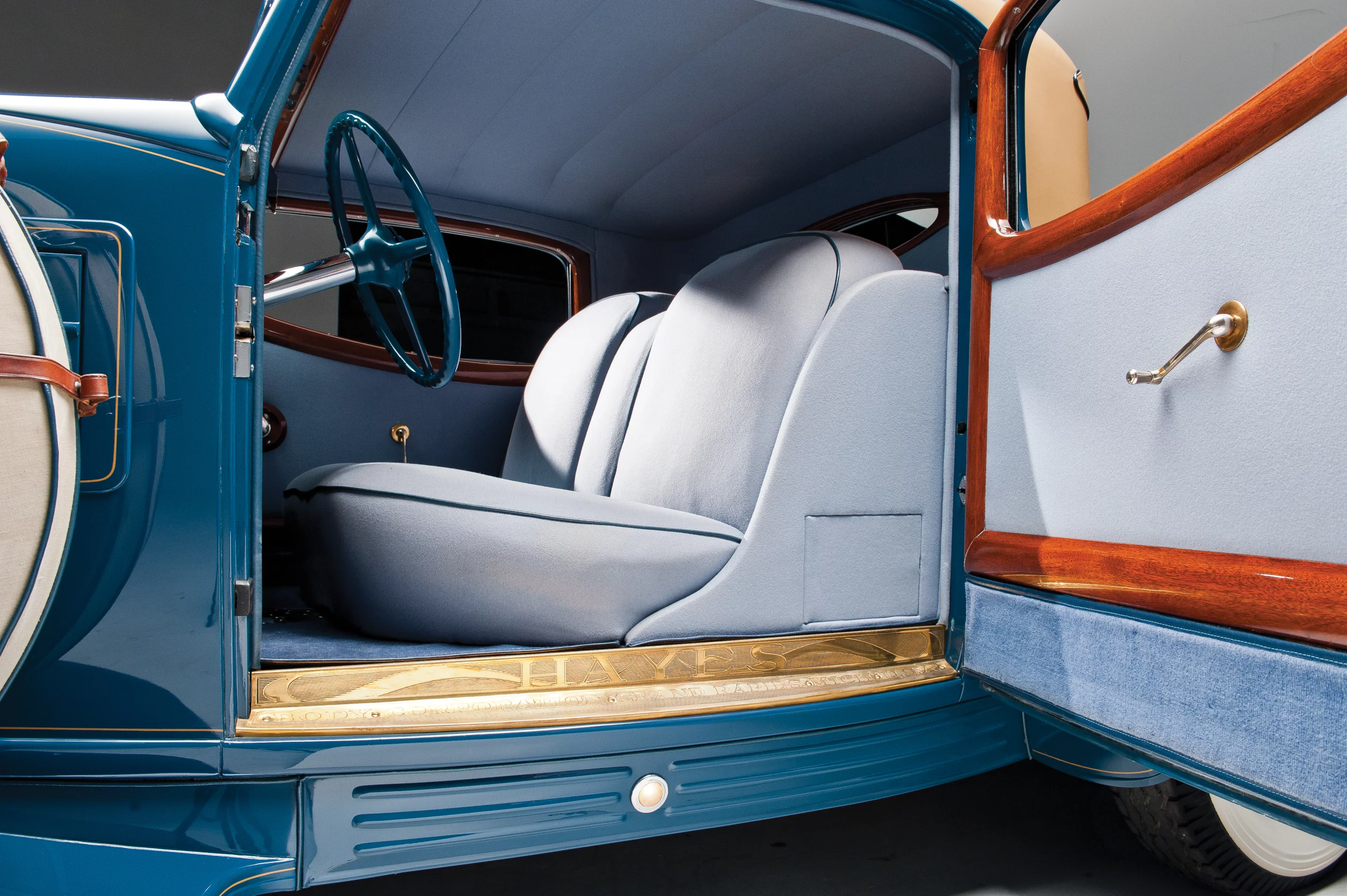 The Hayes-bodied Cord L-29 Special Coupe. Image Â© RM Auctions and Darin Schnabel