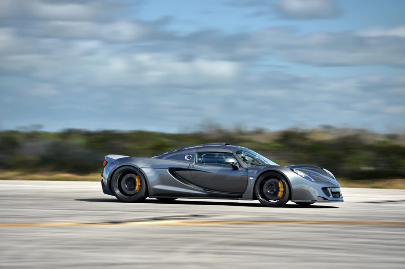 The Hennessey Venom GT hit 270.49 mph (435.31 km/h) at the Kennedy Space Center