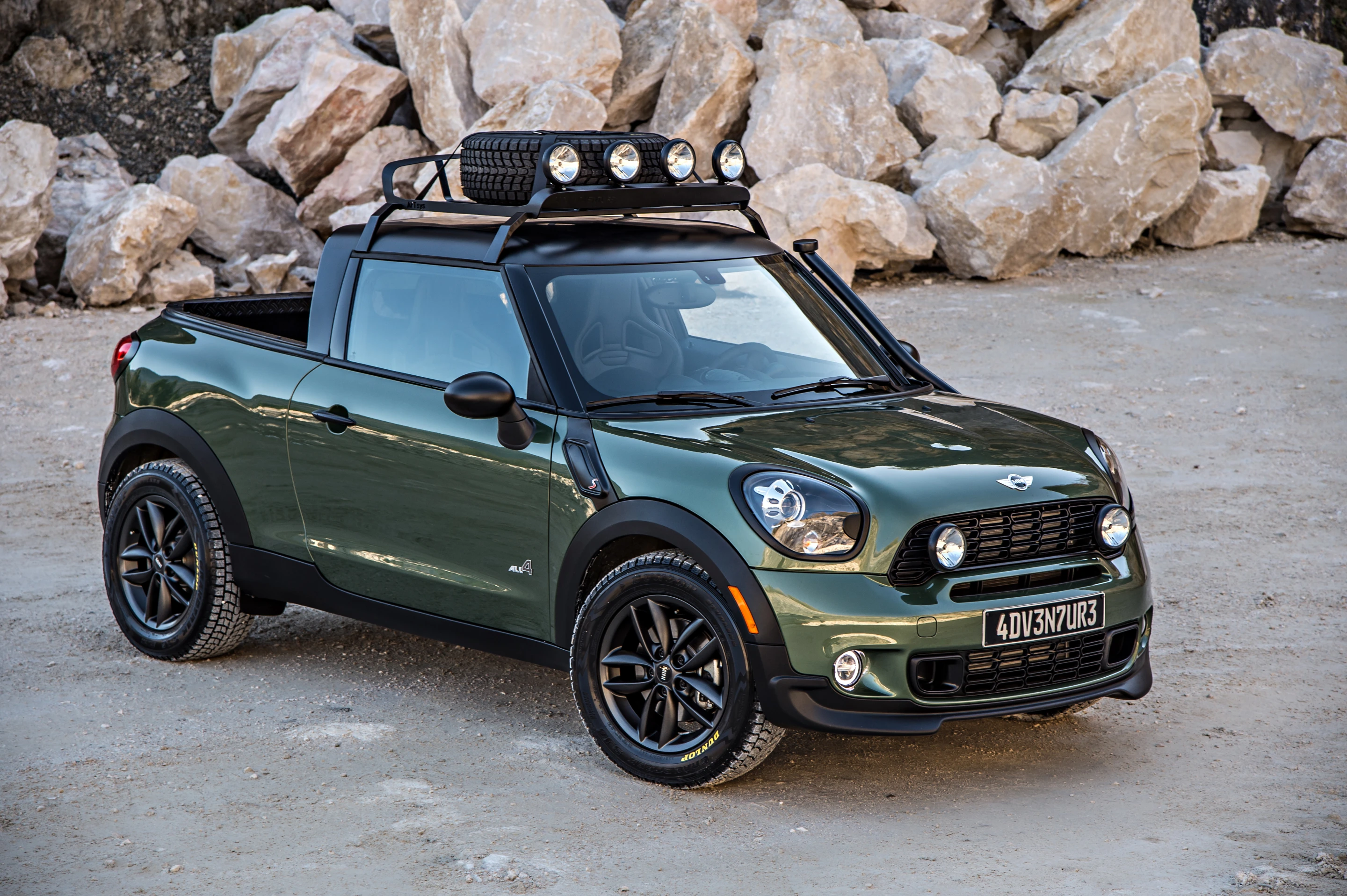 The MINI Paceman Adventure