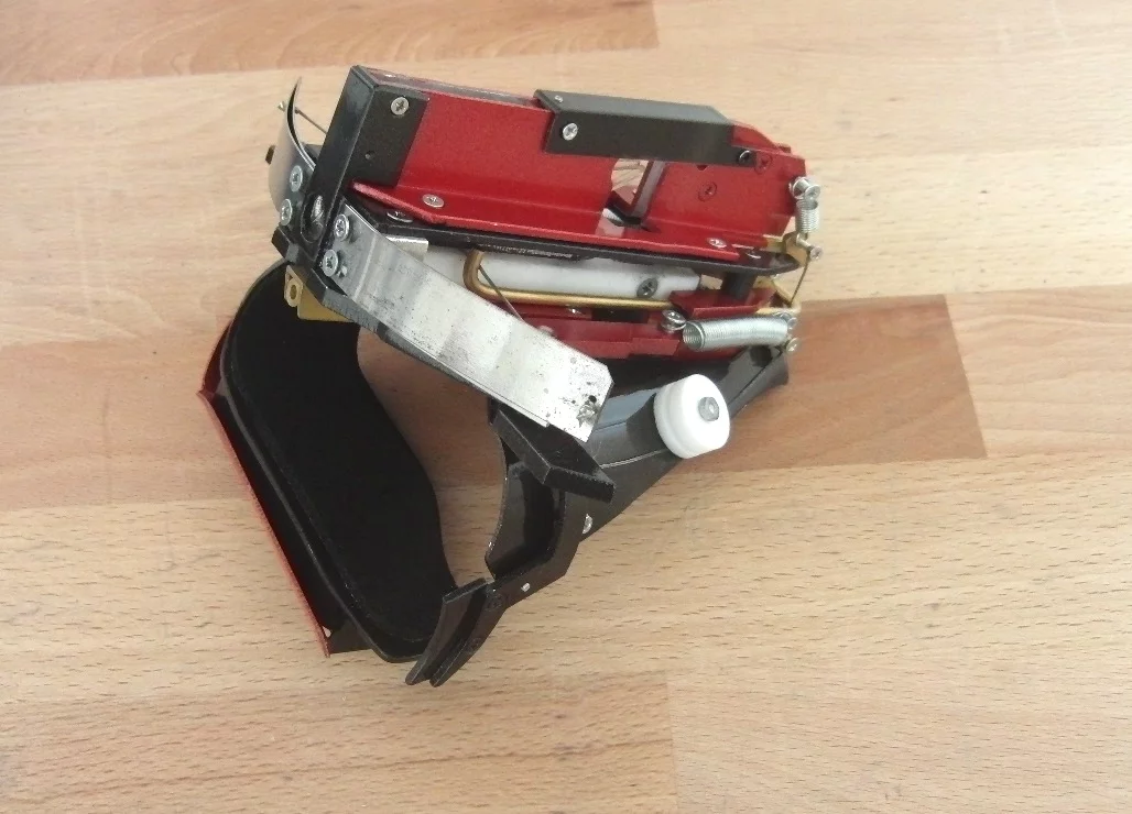 Although Priebe isn't sure of its exact draw weight, he tells us that the darts will stick into wood when shot from a few meters away