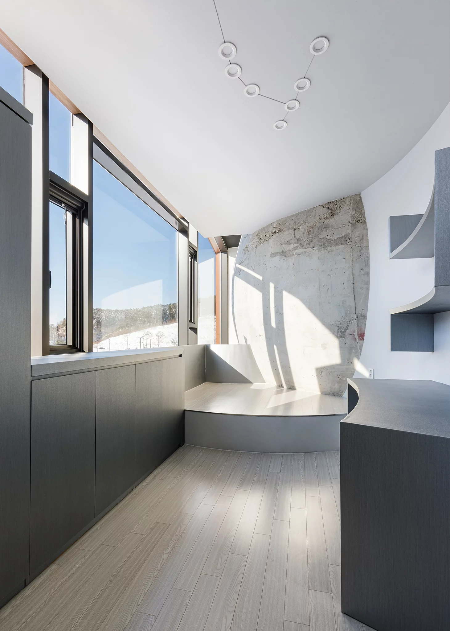 Single bedroom with planet-shaped wall and constellation-designed lighting